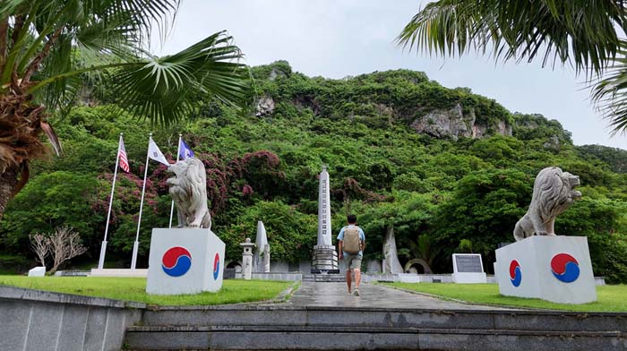 에디터 사진